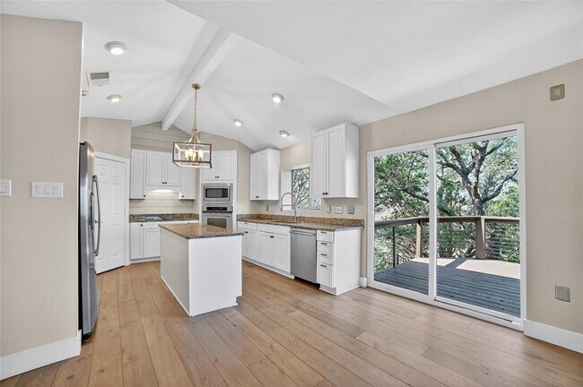 Building Photo - 108 Schooner Dr