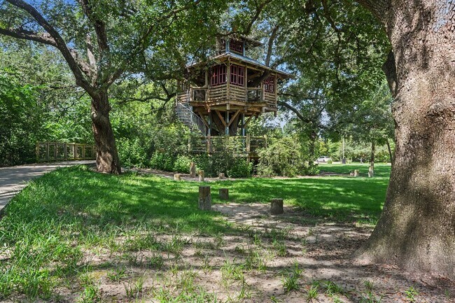 Building Photo - 19507 Salt Grass Meadow Drive