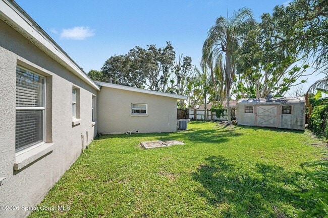 Building Photo - 1276 Gary Dr
