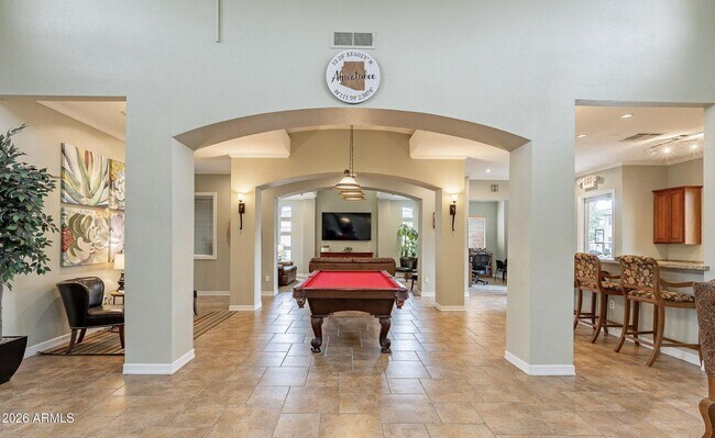 Building Photo - 16013 S Desert Foothills Pkwy