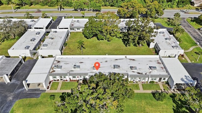 Building Photo - 4651 Lake Villa Dr