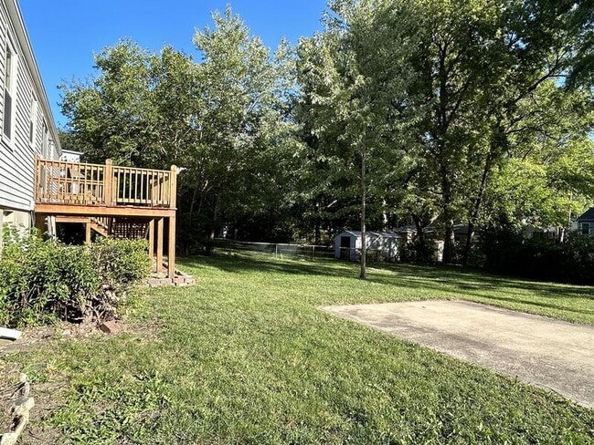 Building Photo - 6321 W 57th Terrace