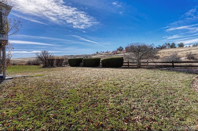 Building Photo - 9858 Venneford Ranch Rd