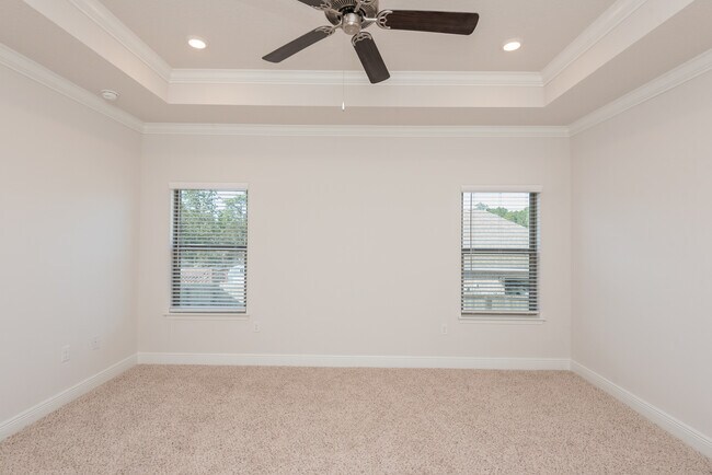 Building Photo - 9599 Pebble Stone Dr