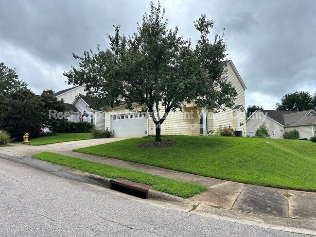 Building Photo - 2500 Valley Haven Dr