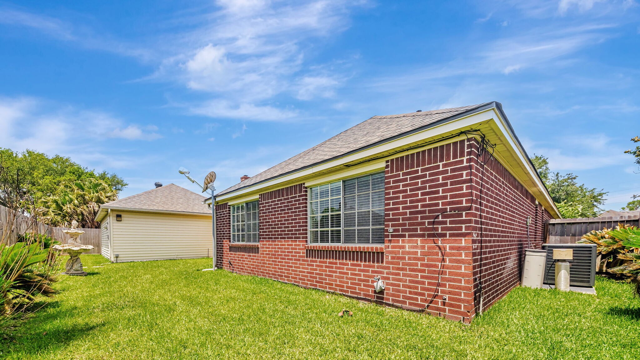Building Photo - 3211 Prosperity Dr