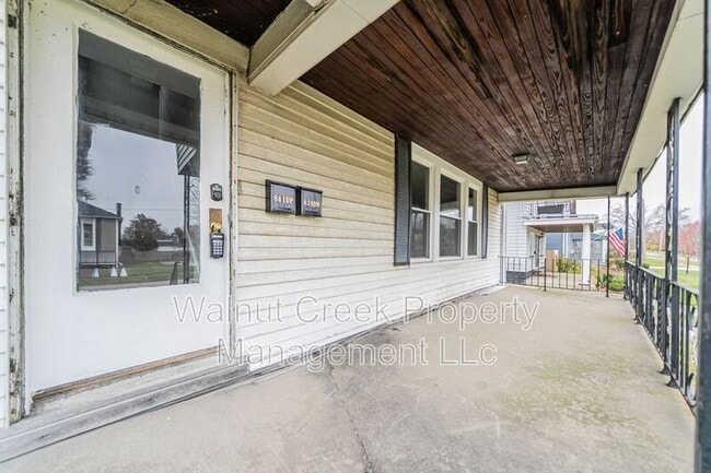 Building Photo - 839 Allison Ave