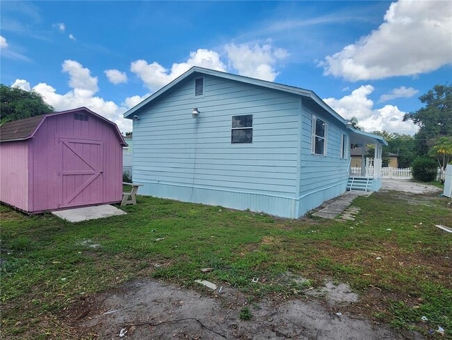 Building Photo - 1038 26th St