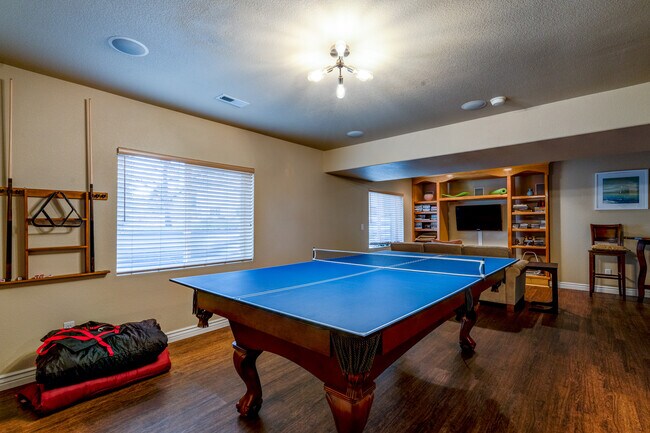 Building Photo - 5613 Bridlespur Ridge Pl