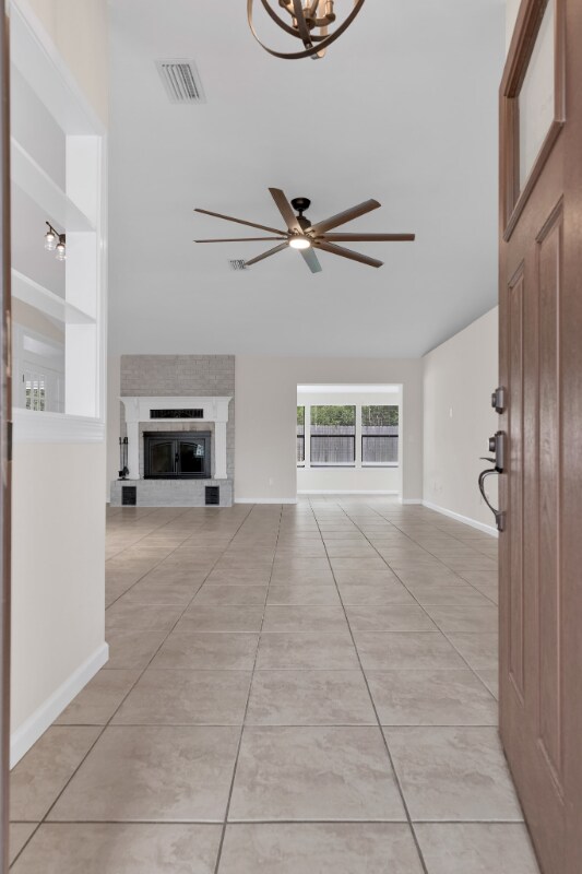 Building Photo - 967 Grand Canal St