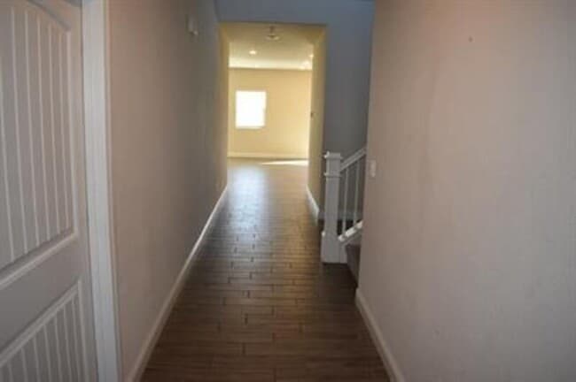 Building Photo - 2430 Quesada Dr