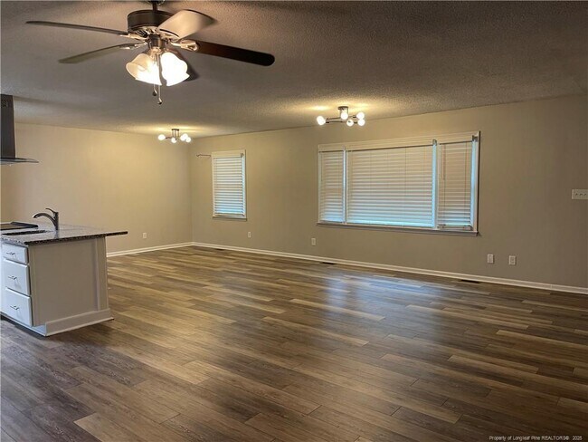 Building Photo - 7183 Largo Pl