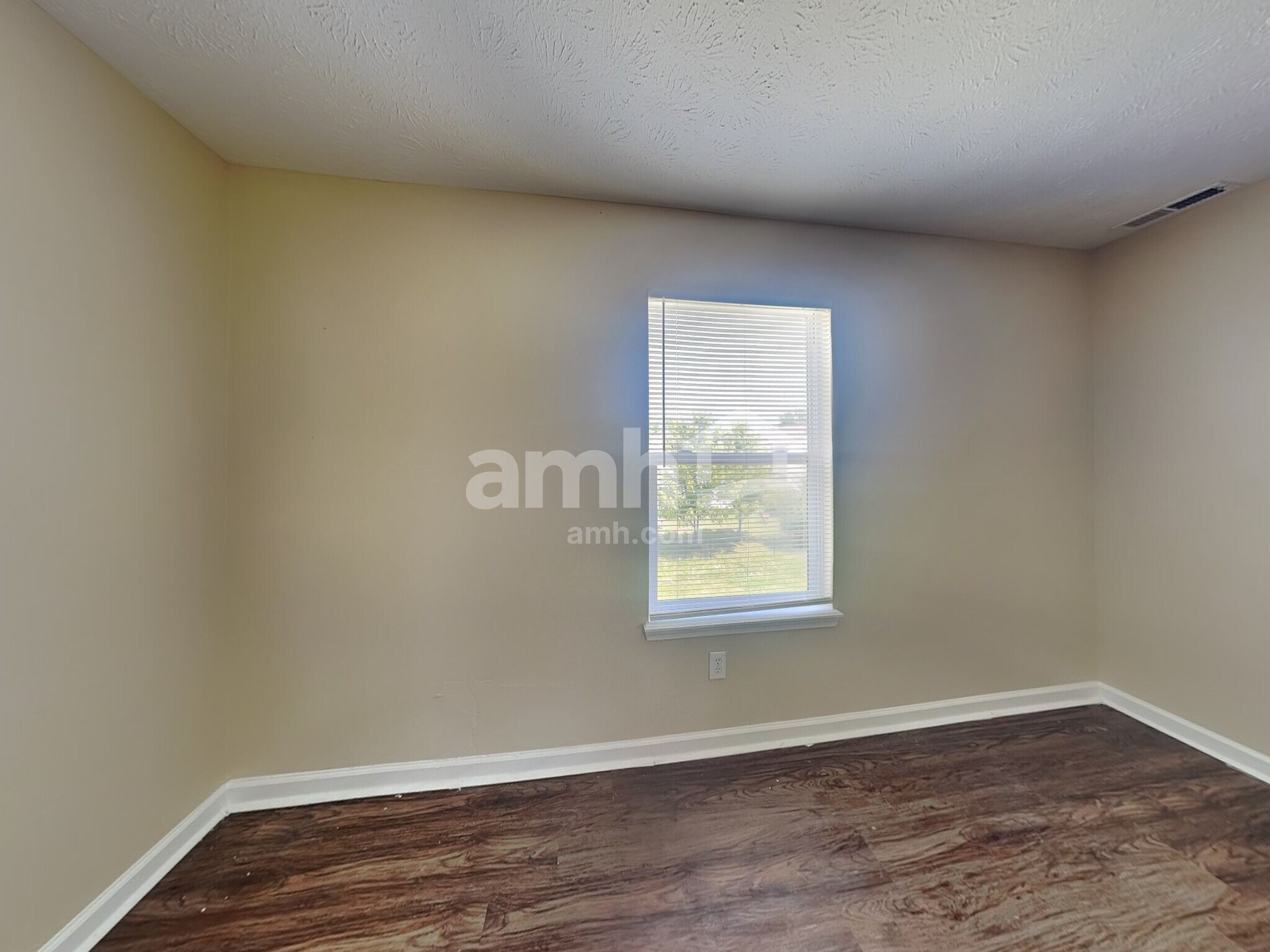 Building Photo - 11540 Glenn Abbey Ln