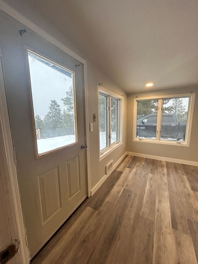 Building Photo - Cozy 1-Bed Cabin on 30 Private Acres – Incredible Views & Outdoor Access