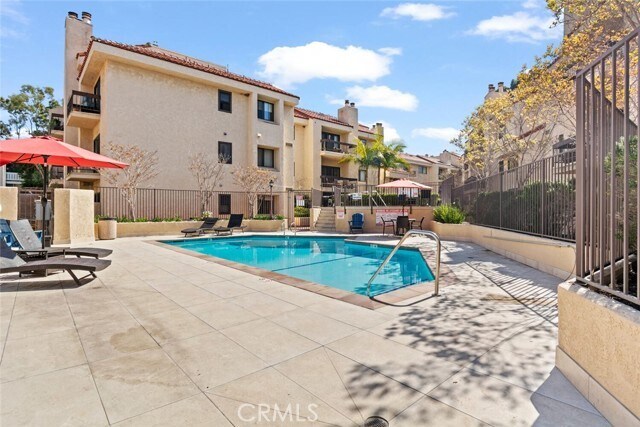 Building Photo - 8180 Manitoba St