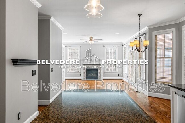 Building Photo - 1403 Regents Park Ln