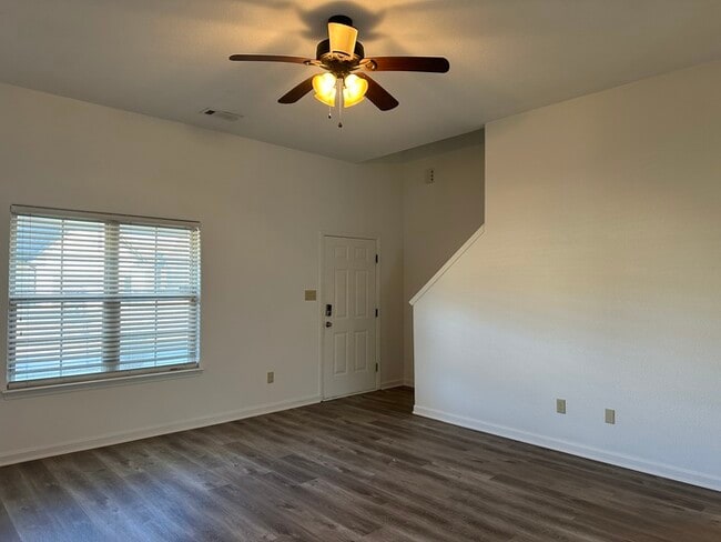 Building Photo - 321 Switchgrass Cove