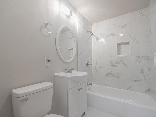 Building Photo - Phenomenally Beautiful FOUR bedroom TWO bath, Newly Remodeled Home! AVAILABLE RENT TO OWN!!