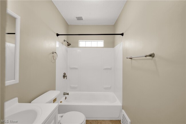 Building Photo - 3416 W 117th St