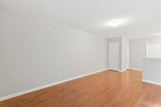 Building Photo - 16013 Sweetwater Fields Ln