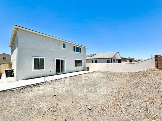 Building Photo - 34390 Coconut Cir