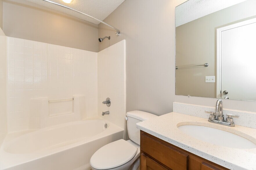 Building Photo - 9159 Upstream Ct