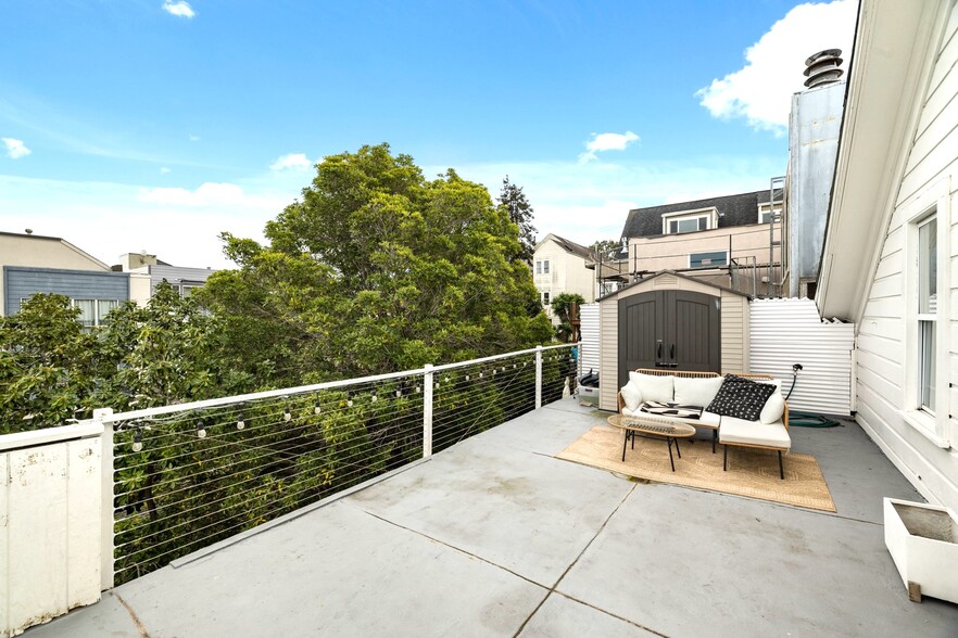 Building Photo - 235 Mississippi St