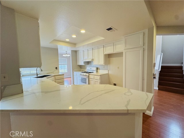 Building Photo - 873 S Sapphire Ln