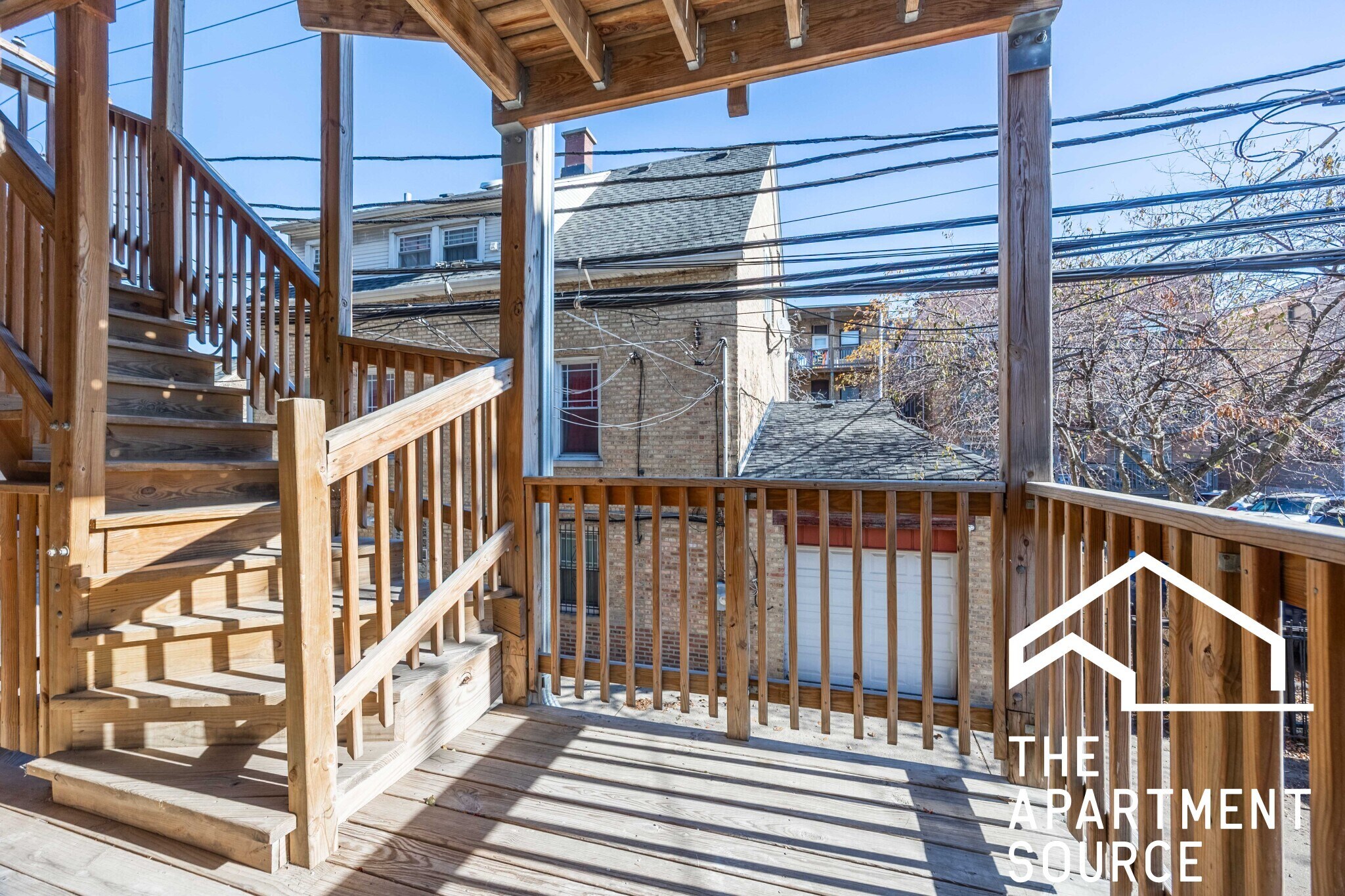 Building Photo - 3937 N Janssen Ave