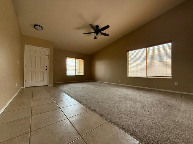 Building Photo - 3625 E Thunderheart Trail