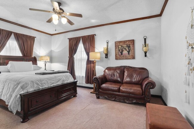 Building Photo - 38389 Oakleigh Ln