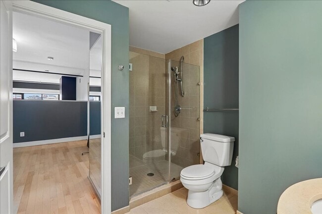 Building Photo - Unbeatable location, Contemporary 1 BD 1.5 BA in Adams Morgan with PARKING, private balcony and R...