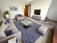 Building Photo - Peaceful Townhome with Private Patio by La...