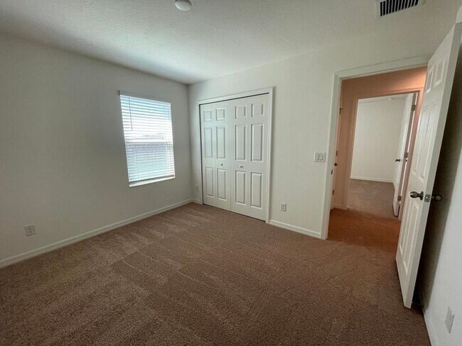 Building Photo - Williams Preserve-Brand New Home-846 Marcel Loop Davenport