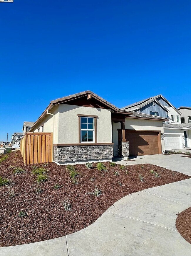 Building Photo - 2161 Gentle Rain Dr