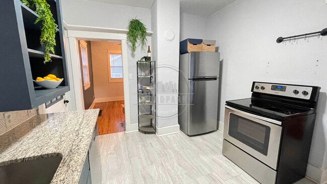 Building Photo - 1341 Meridian St