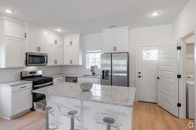 Primary Photo - Garland Luxury Living