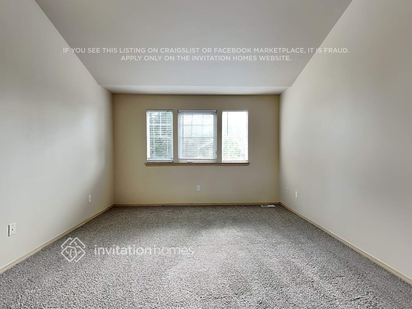 Building Photo - 206 66th Ave Ct E