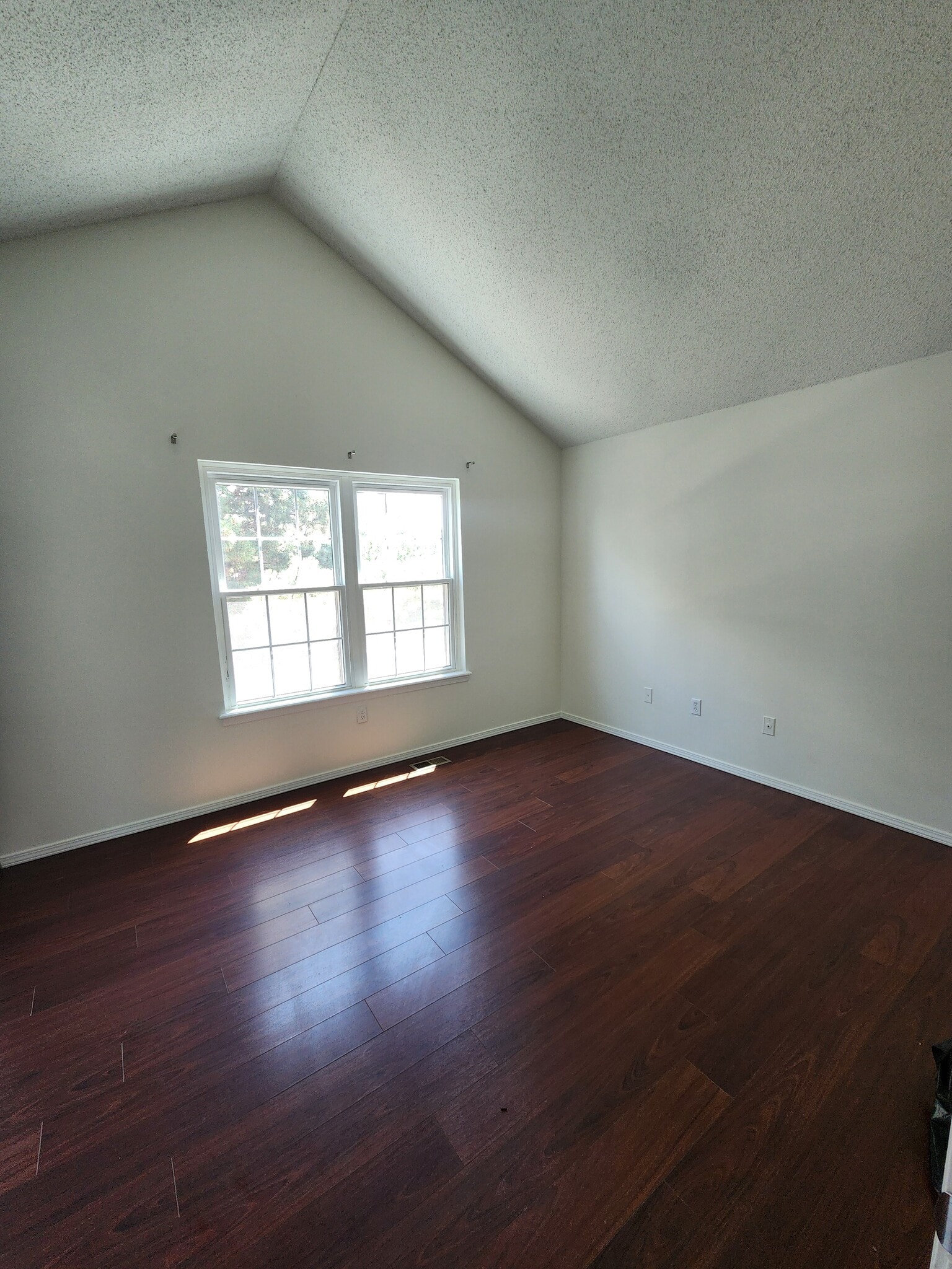 Main bedroom - 17178 E Whitaker Drive