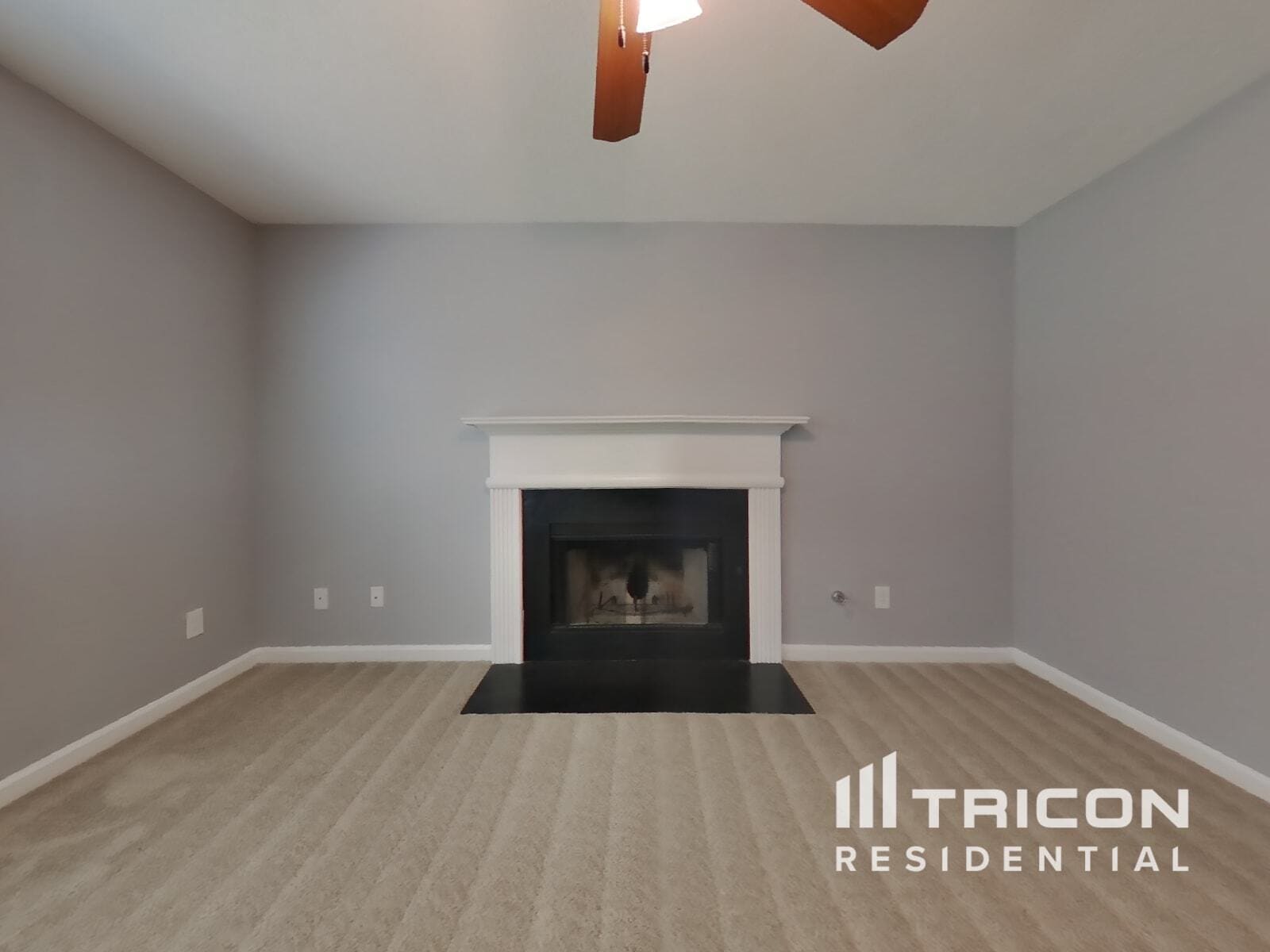 Building Photo - 341 Rosemont Ct