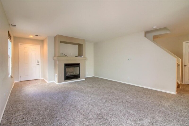 Building Photo - 2466 E 110th Pl