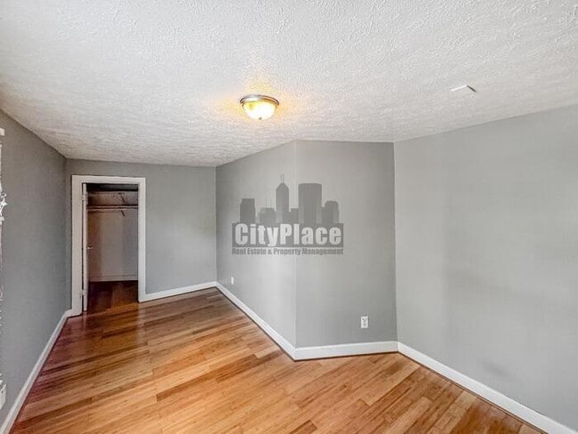 Building Photo - 3530 Guilford Ave