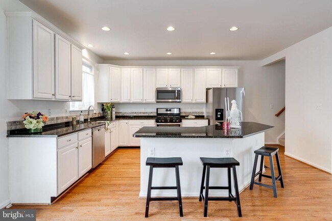 Building Photo - 5136 Ballycastle Cir