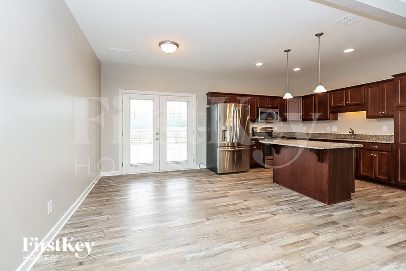 Building Photo - 4722 Beryl Dr