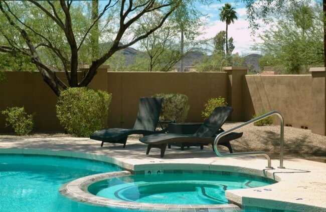 Building Photo - 3 bedroom 2 Bathroom Rancho Verde Del Rio ...