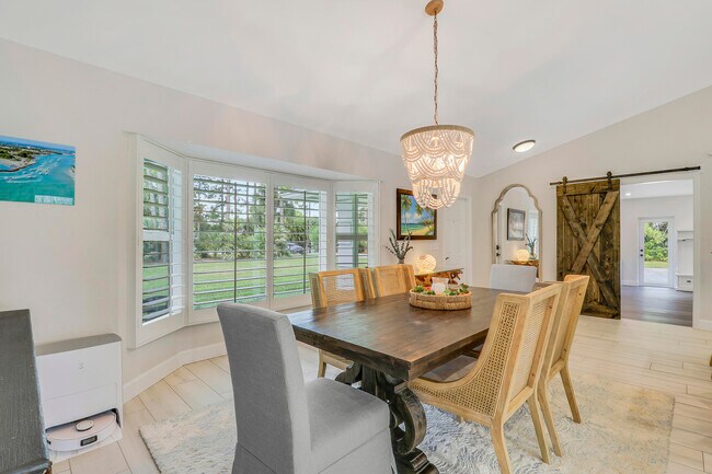 Building Photo - 15866 Alexander Run