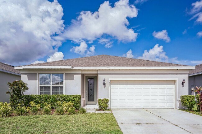 Primary Photo - Charming 4-Bedroom Family Home in Serene S...