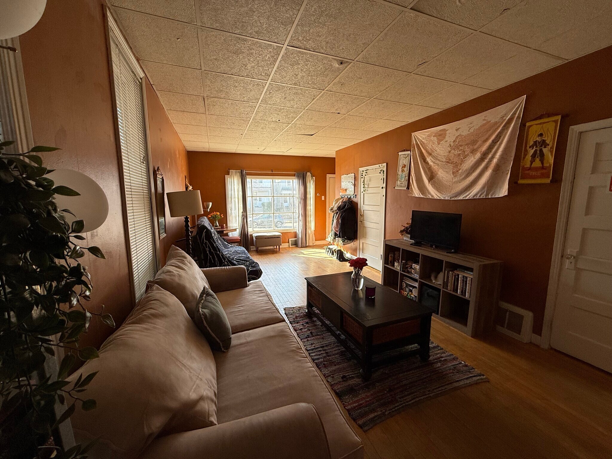 living room view from backdoor / kitchen - 2730 N Oakland Ave