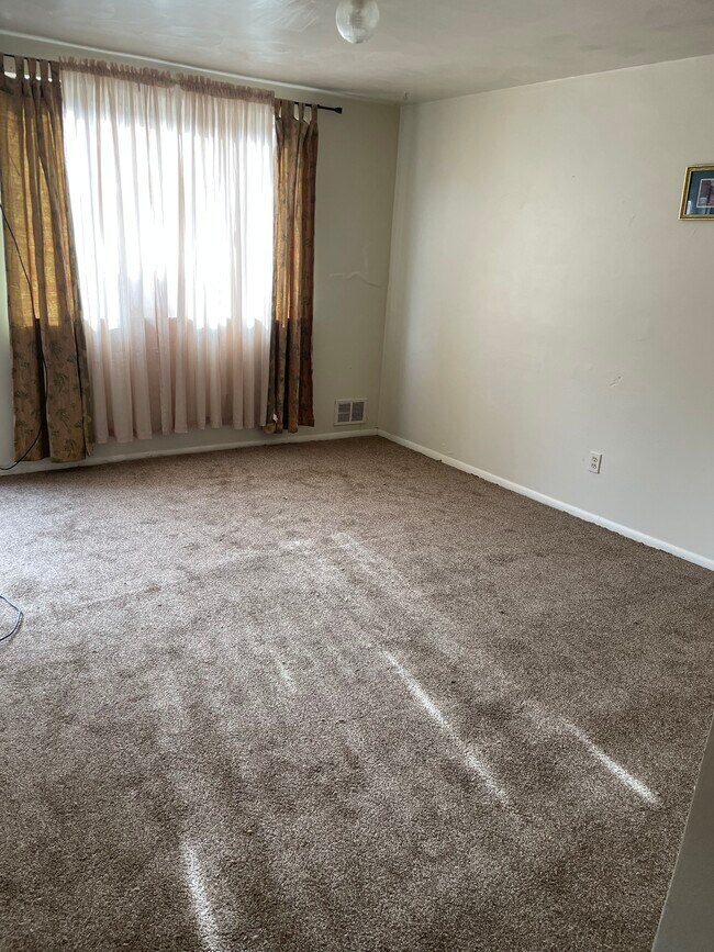 Building Photo - 803 Washington Ave