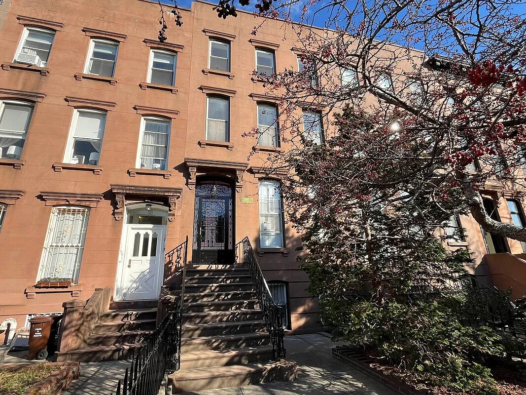 Building Photo - 269 Carroll St